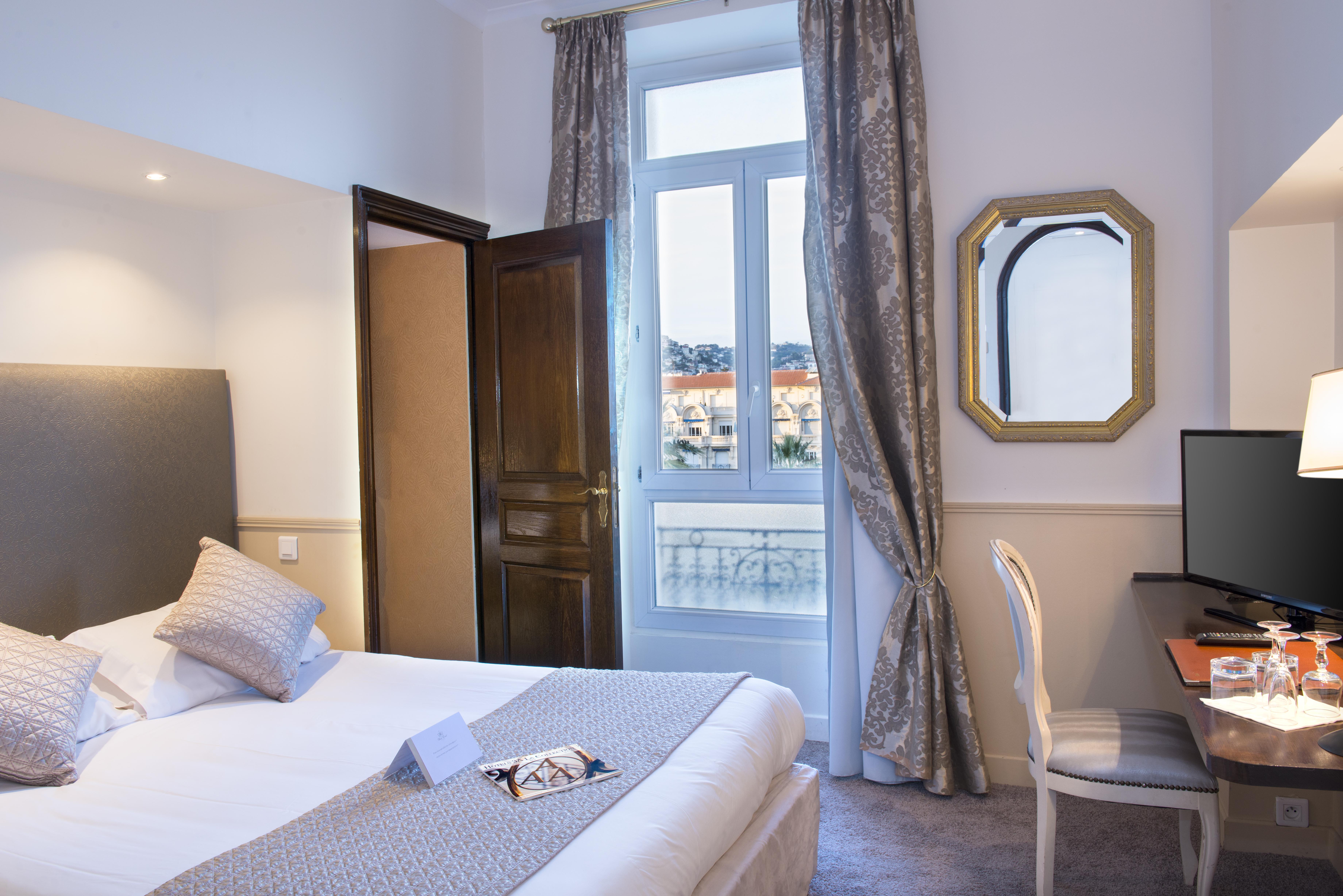Hotel West End Promenade Nice Dış mekan fotoğraf